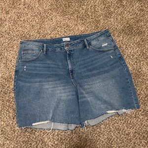 High rise raw hem shorts